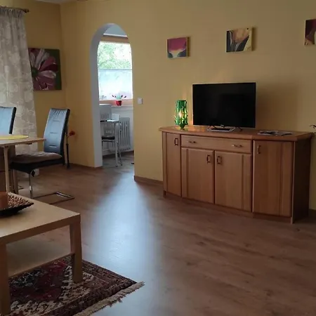 Agnes Apartment *